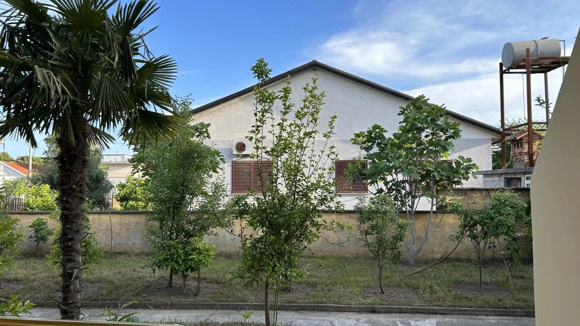 Sol House Hotel Velipoje Albania